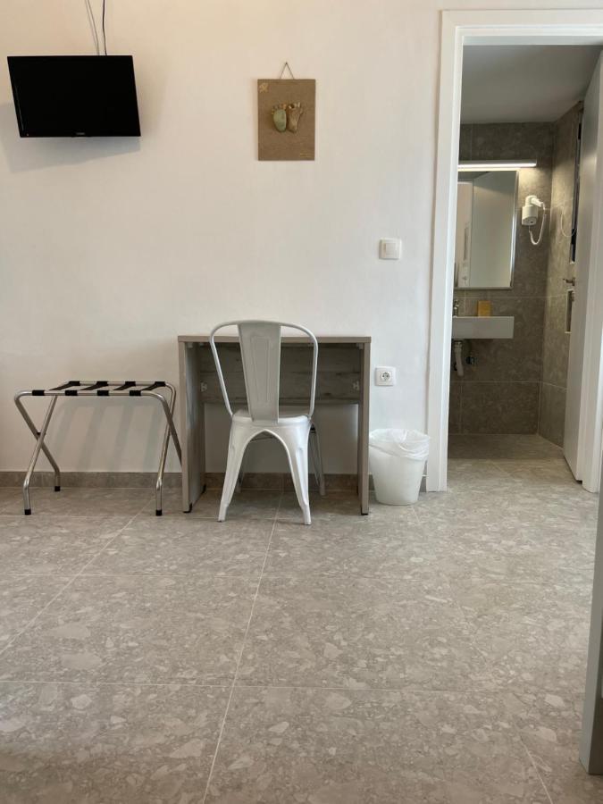 Simos Camping Elafonisos & Bungalows Ngoại thất bức ảnh
